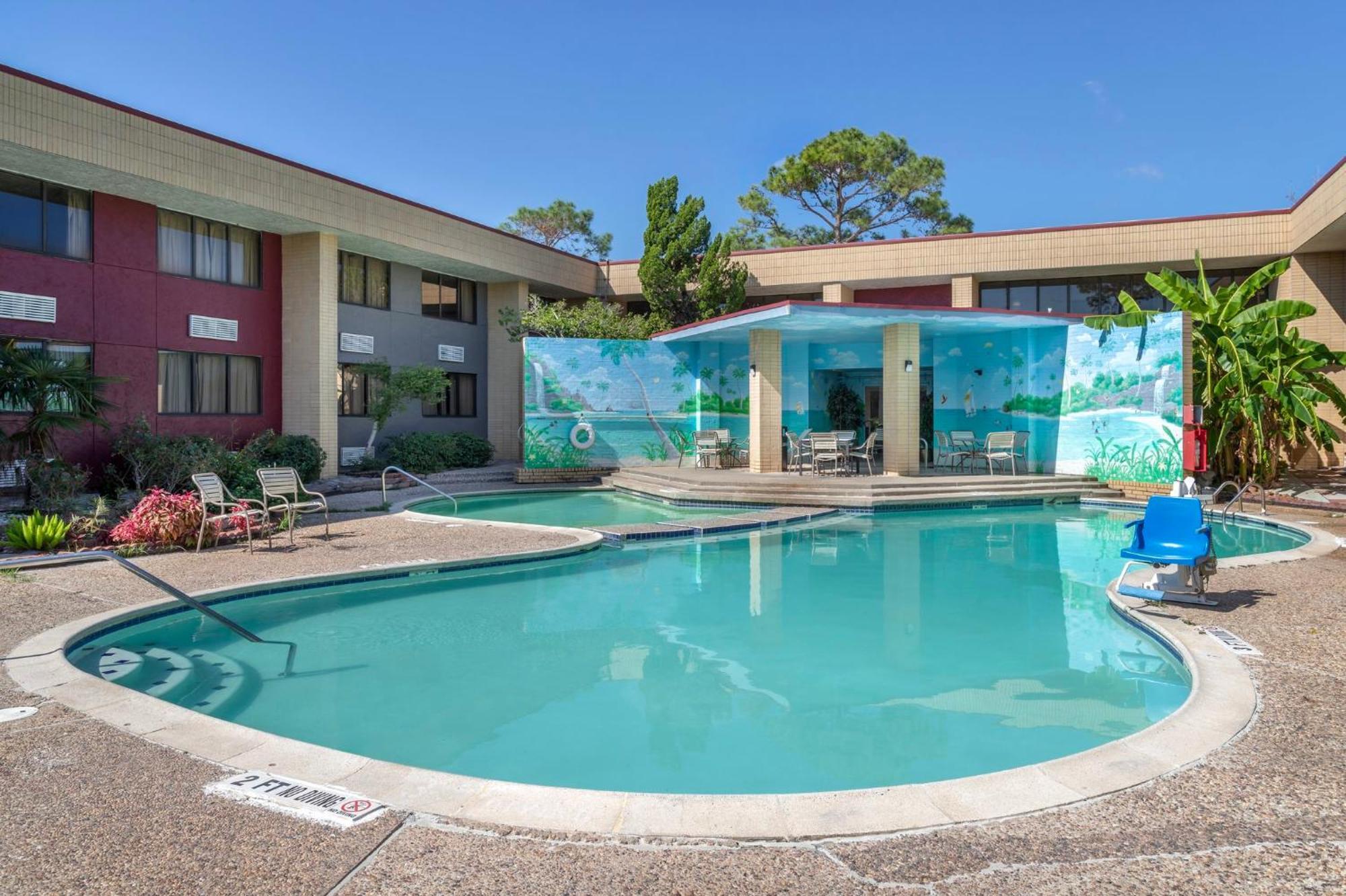 Red Roof Inn La Marque Exterior photo